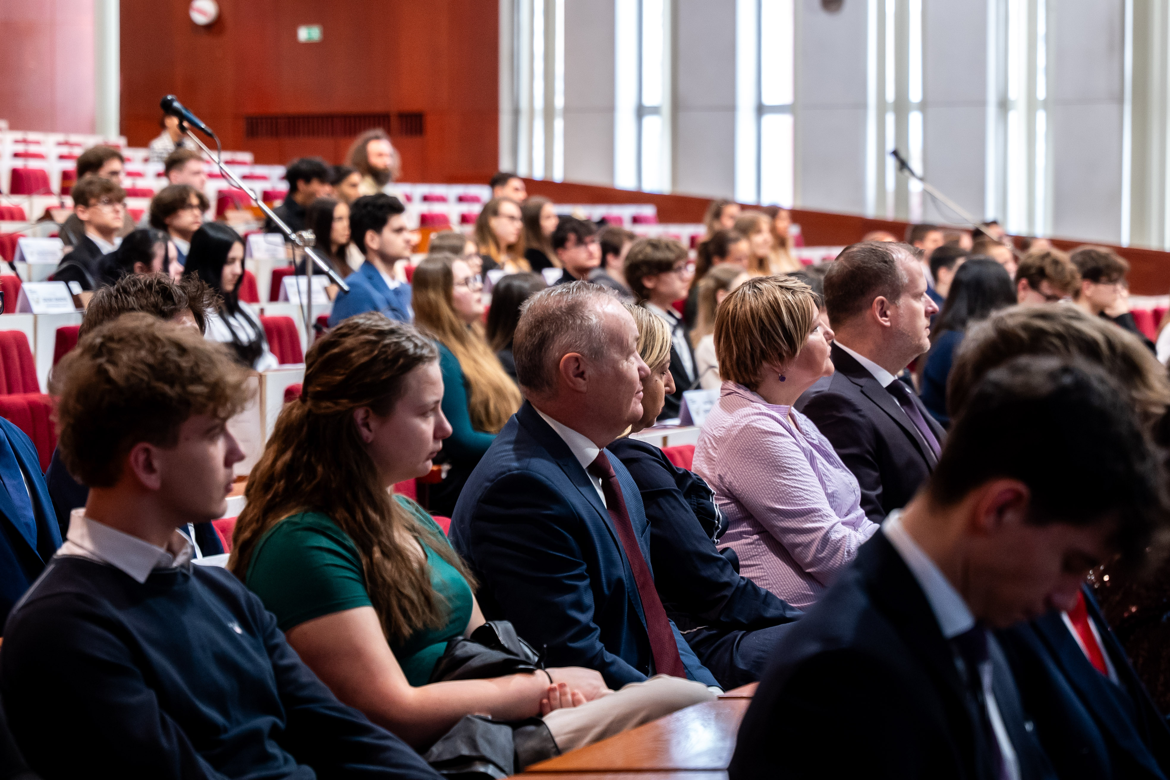 Prve studentske zastupitelstvo-24